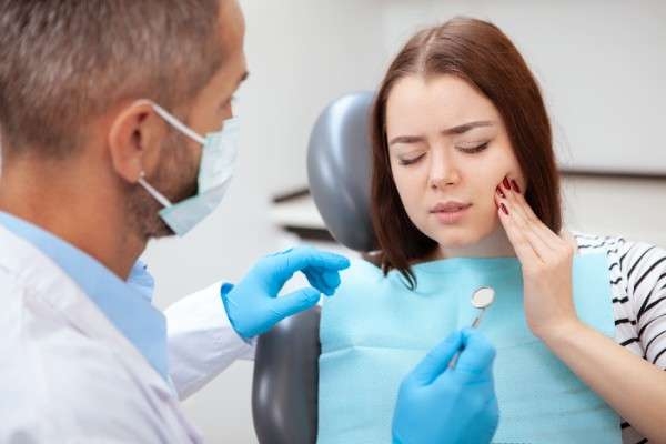 emergency dentist in Bedford
